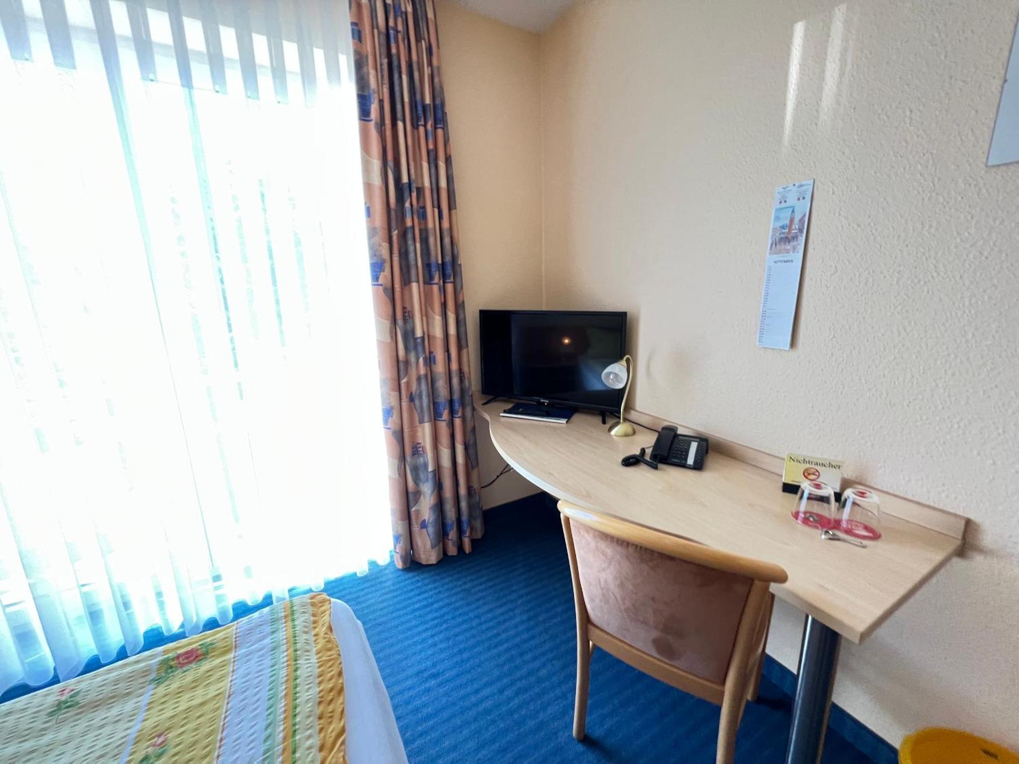 Tm Hotel Westfalen Luenen Bagian luar foto